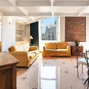 Duomo Cathedral View - Luxury Appartement Milan