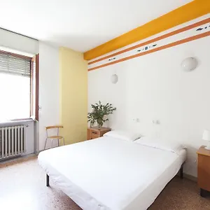 Hostel Ostellolinda, Mediolan