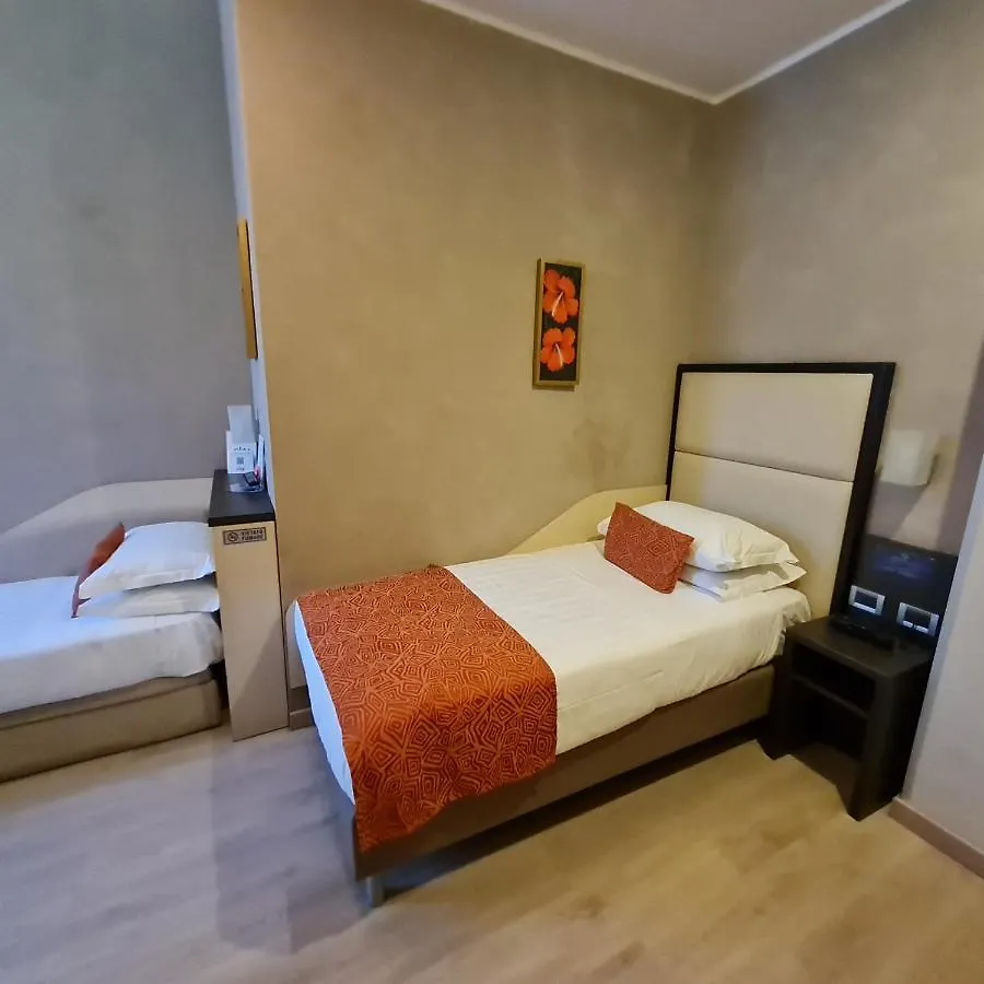 Hotel Piacenza Milan