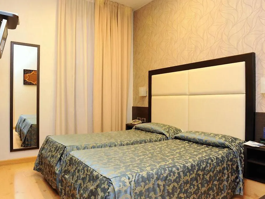 Hotel Piacenza Milan